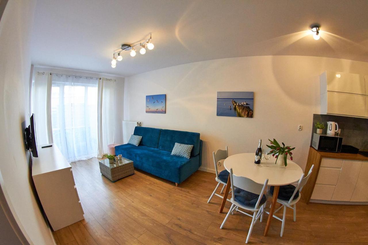 Apartamentyprzymorzu Baltycki Z Miejscem Postojowym I Ogrodkiem Kołobrzeg Eksteriør bilde